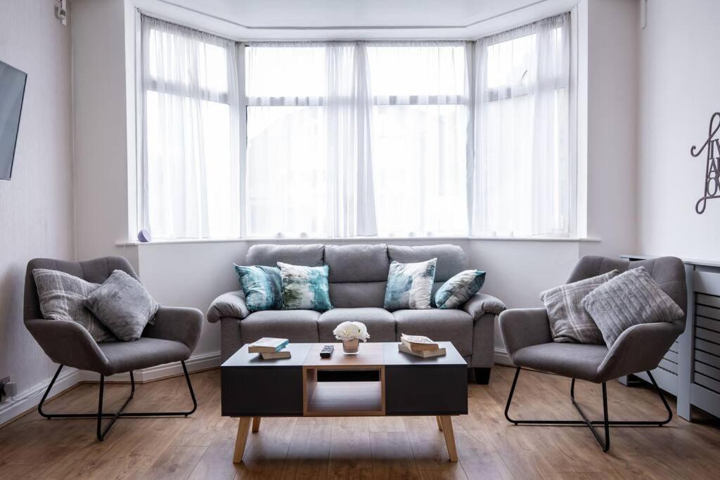 Windsor House 3 Bedrooms Sleeps 8 Manchester Exterior foto