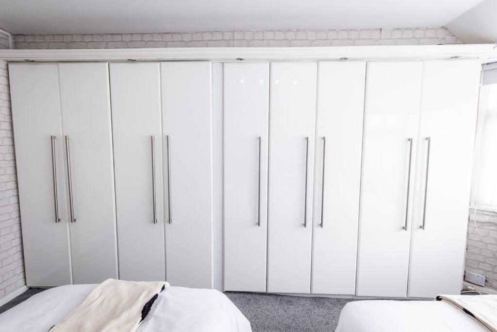 Windsor House 3 Bedrooms Sleeps 8 Manchester Exterior foto