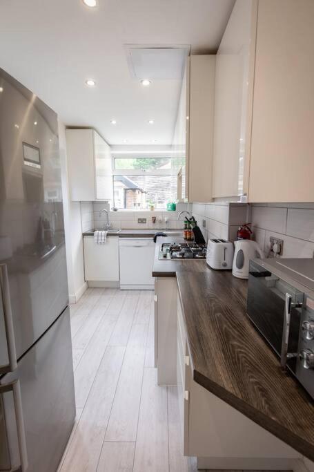 Windsor House 3 Bedrooms Sleeps 8 Manchester Exterior foto
