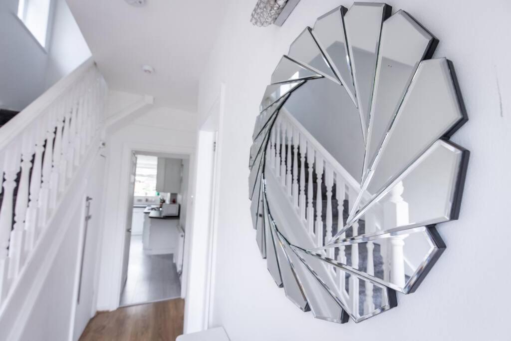 Windsor House 3 Bedrooms Sleeps 8 Manchester Exterior foto